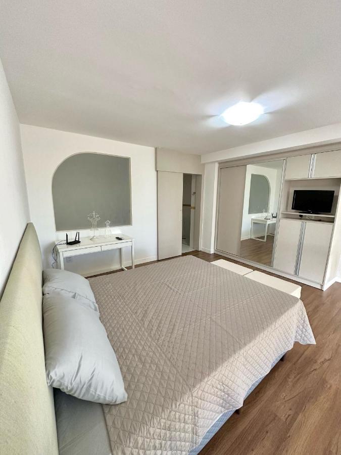 Saint Sebastian Flat 307 - Com Hidro! Ate 4 Pessoas, Duplex, No Centro Villa Jaraguá do Sul Buitenkant foto